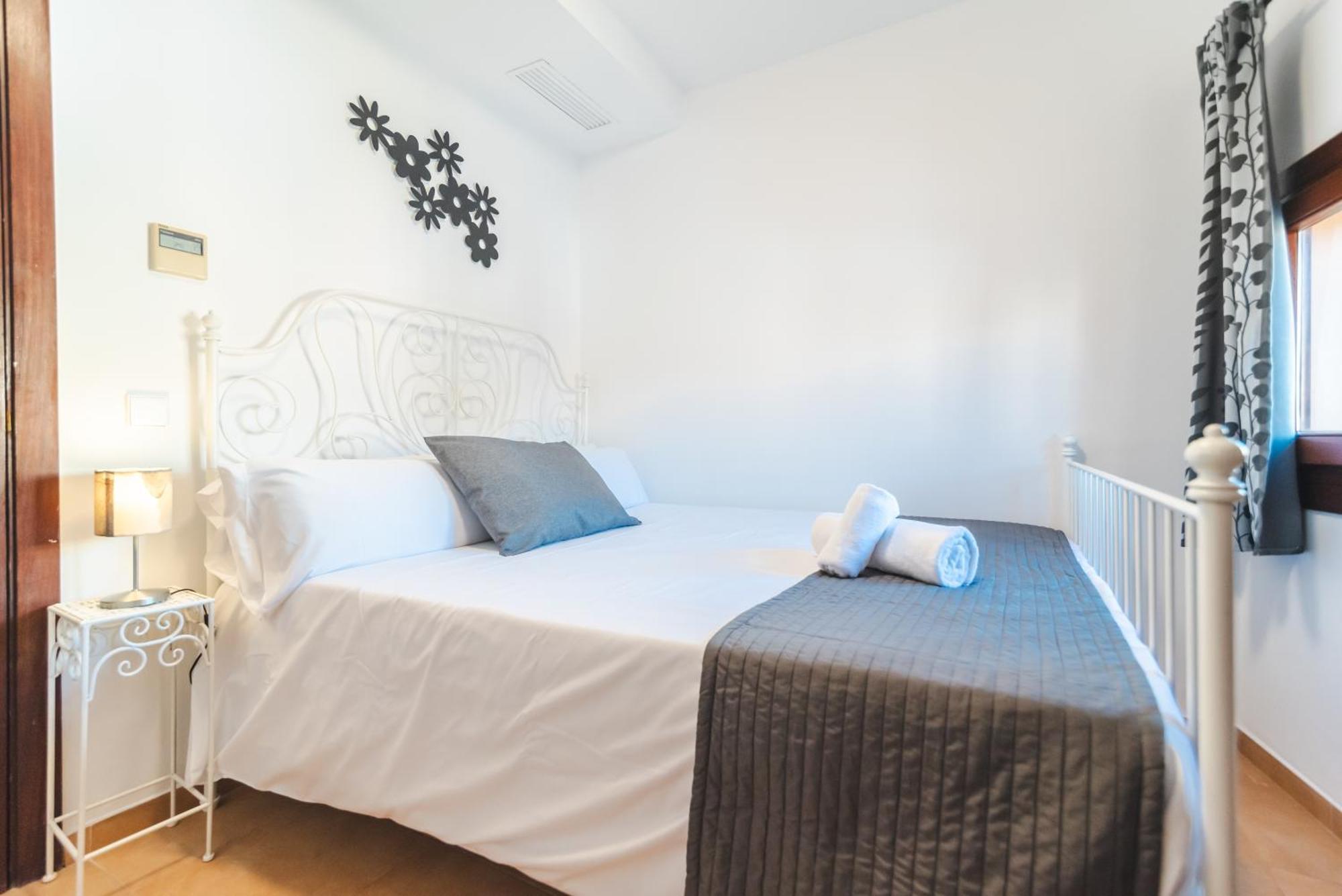 Borne Suites Ti By Mallorcasuites Palma de Mallorca Bagian luar foto