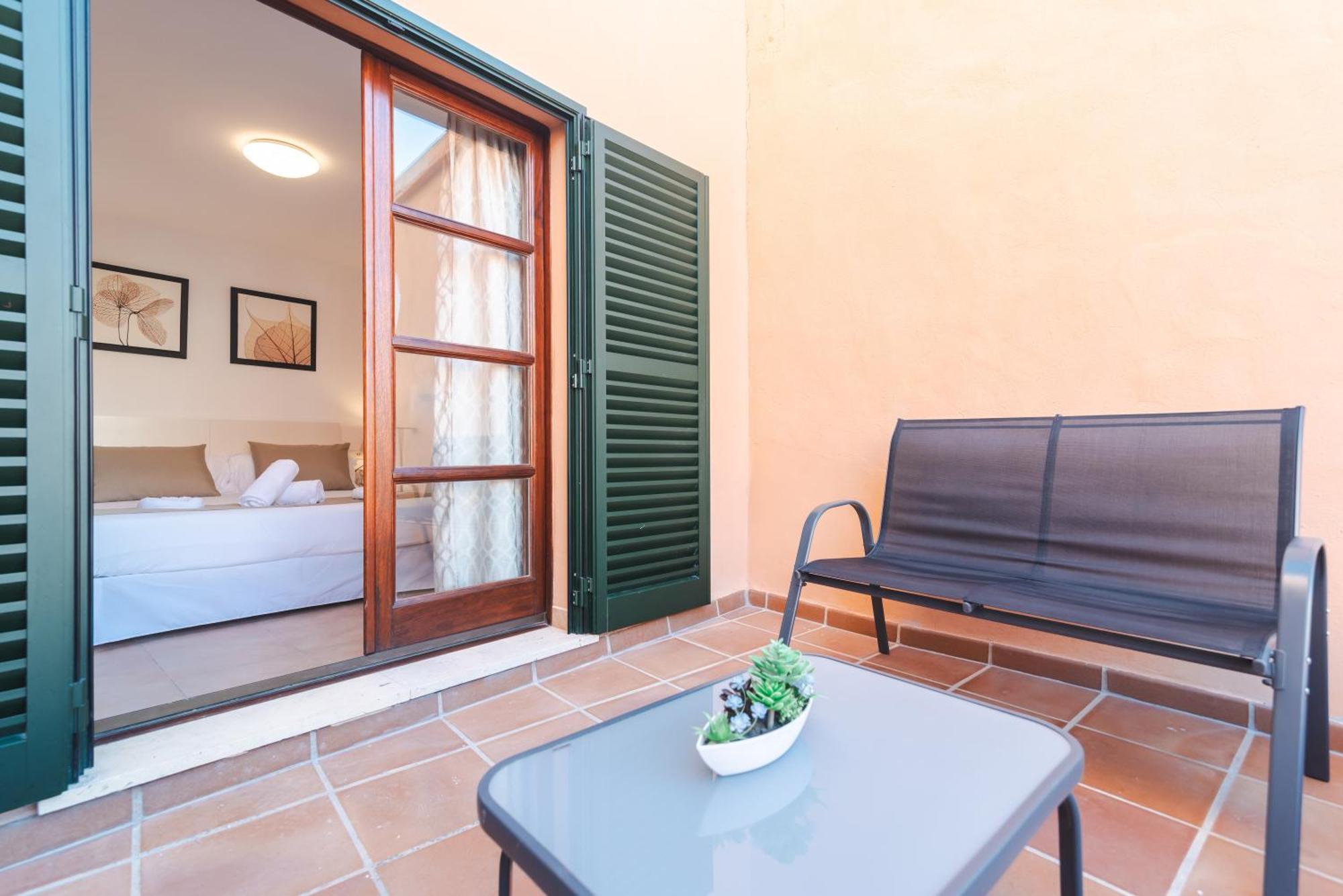 Borne Suites Ti By Mallorcasuites Palma de Mallorca Bagian luar foto